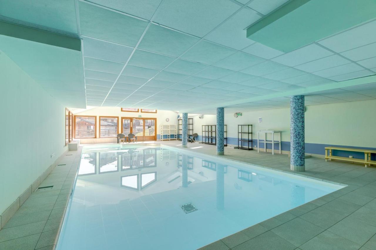 Le Chevreuil - 3 Chambres, Terrasse, Piscine 弗吕梅 外观 照片