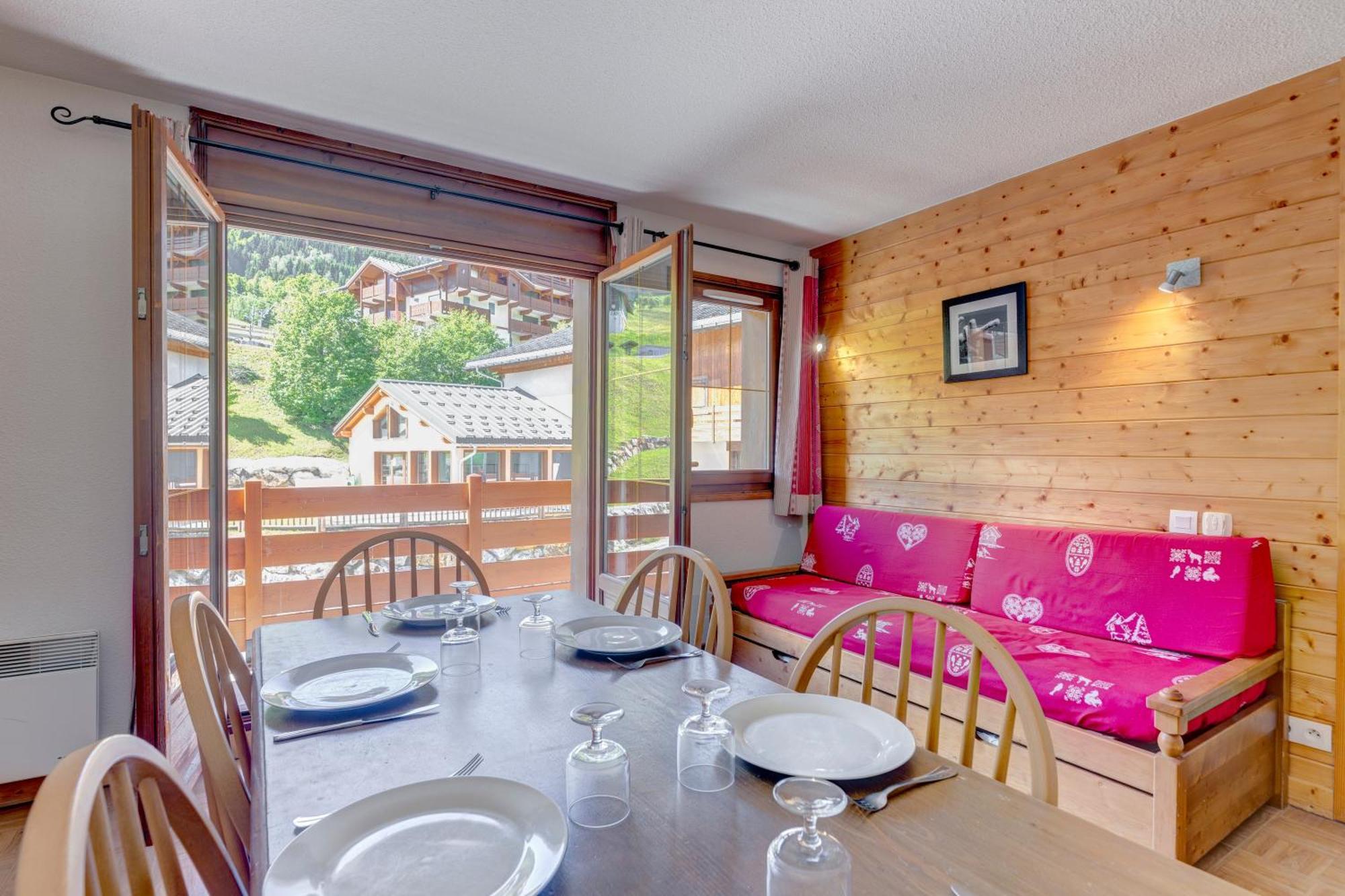 Le Chevreuil - 3 Chambres, Terrasse, Piscine 弗吕梅 外观 照片